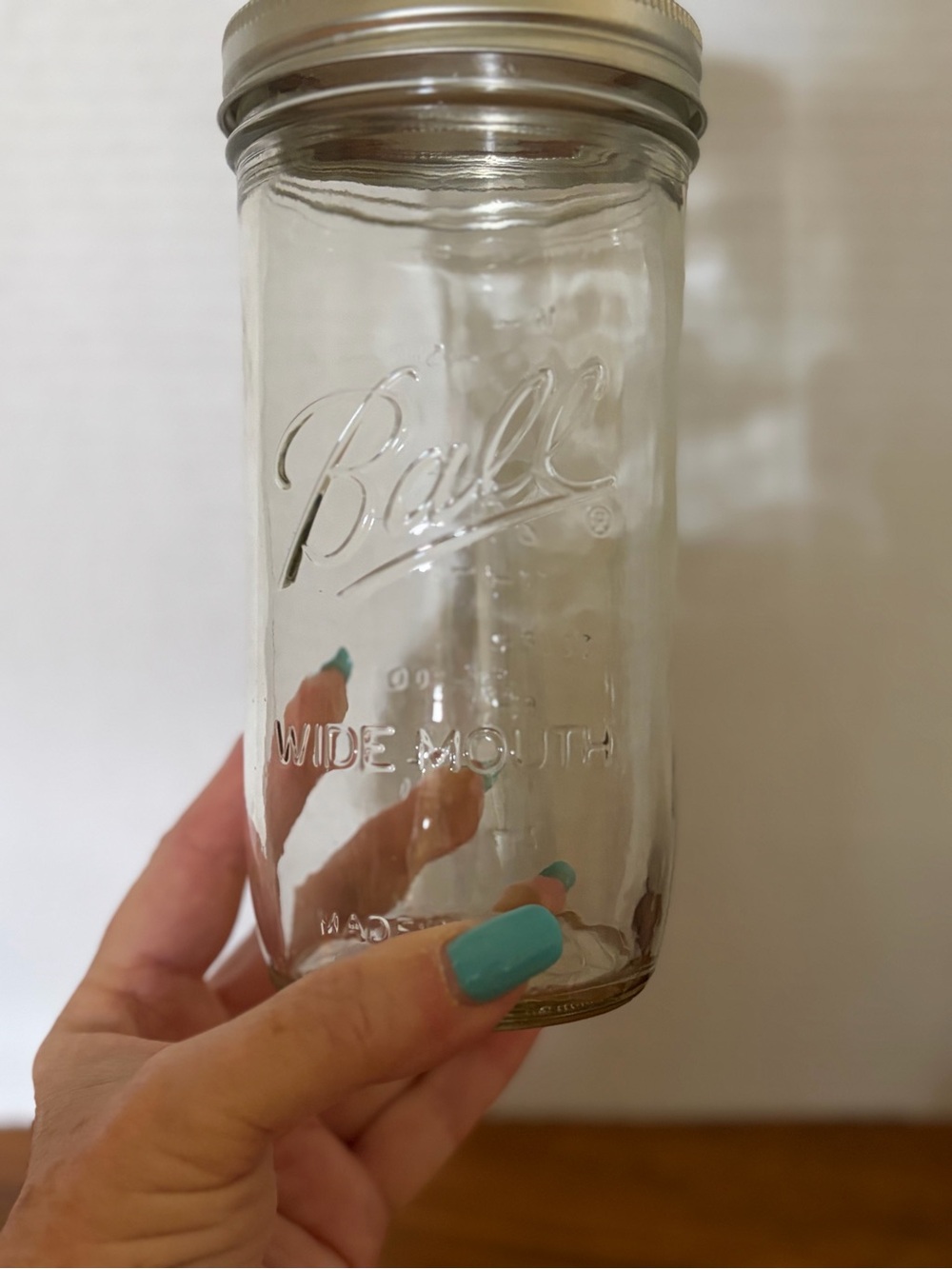 Ball Wide Mouth Glass Mason Jar with Silver Lid - Clear. 20 oz